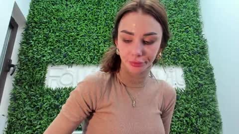 hotfallingdevil online show from 04-04-26, 05:49