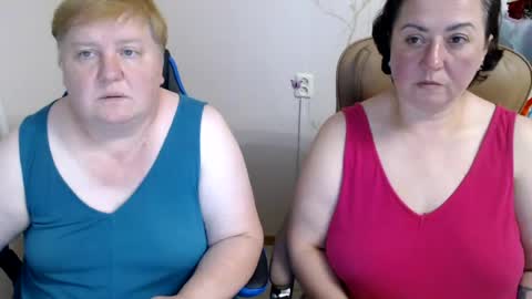 Snapshot of hotfiremommy chatting on 07-21-26, 07:16 LimonkaFire online show from 07-21-26, 07:16
