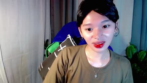 Snapshot of hotgirlronaxx chatting on 12-18-25, 08:42 hotgirlronaxx online show from 12-18-25, 08:42