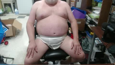 Snapshot of hotgrandpa594u chatting on 09-21-25, 12:01 hotgrandpa594u online show from 09-21-25, 12:01