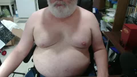 Snapshot of hotgrandpa594u chatting on 10-08-25, 07:22 hotgrandpa594u online show from 10-08-25, 07:22