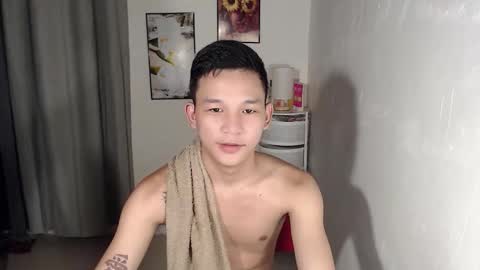 hotguy0503 online show from 10-18-25, 06:41