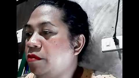 Snapshot of hothadjiee chatting on 10-28-25, 09:02 hardfuckerxxxxx online show from 10-28-25, 09:02