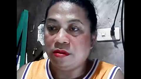 Snapshot of hothadjiee chatting on 11-15-25, 08:33 hardfuckerxxxxx online show from 11-15-25, 08:33