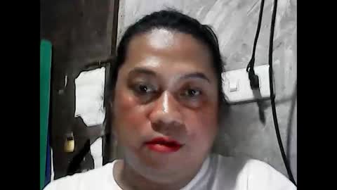 Snapshot of hothadjiee chatting on 11-22-25, 10:14 hardfuckerxxxxx online show from 11-22-25, 10:14