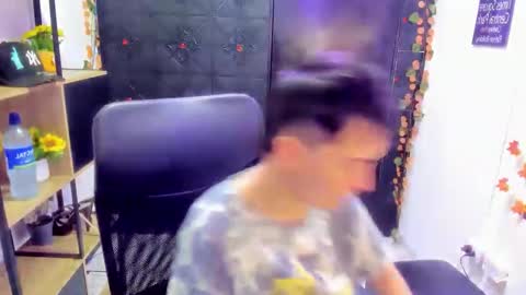 hannah online show from 02-25-26, 02:43