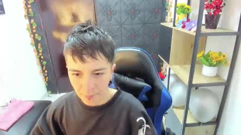 hannah online show from 04-12-26, 03:22