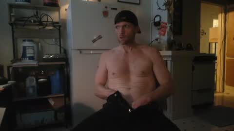 Snapshot of hothardthrob chatting on 05-27-26, 01:46 Hot Hard Throb online show from 05-27-26, 01:46