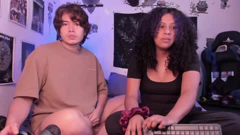 Sam and Nico online show from 04-15-26, 03:13