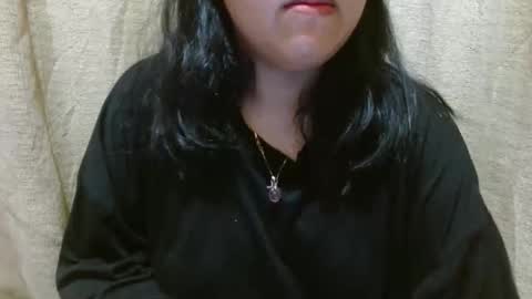 hotiemorenagurl18 online show from 10-15-25, 10:48