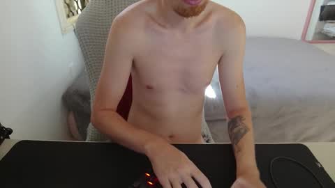 Snapshot of hotinhell666 chatting on 09-13-25, 07:19 Hikikomori Alex online show from 09-13-25, 07:19