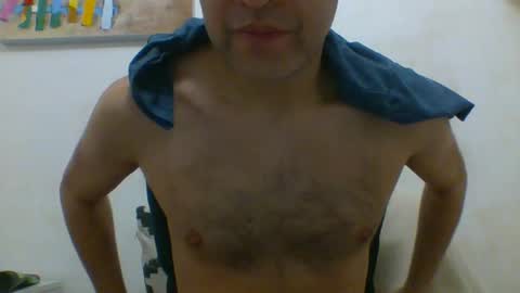 hottitan  twitter Marianoshcam online show from 10-25-25, 12:23