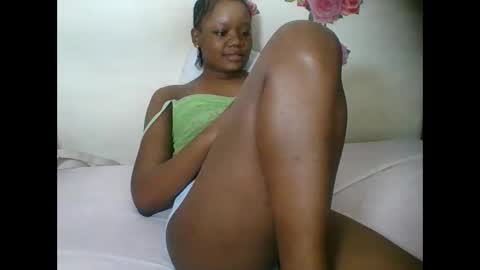 LOYCE online show from 09-29-25, 06:13