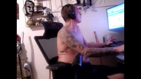 hotkinkytat online show from 02-12-25, 05:37