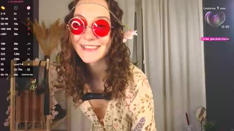 Allison  online show from 12-01-25, 06:35