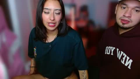 Snapshot of hotlatinocouple__ chatting on 04-17-26, 07:11 Eevee Zoro online show from 04-17-26, 07:11