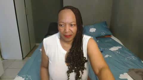 hotlilya online show from 06-08-26, 08:26