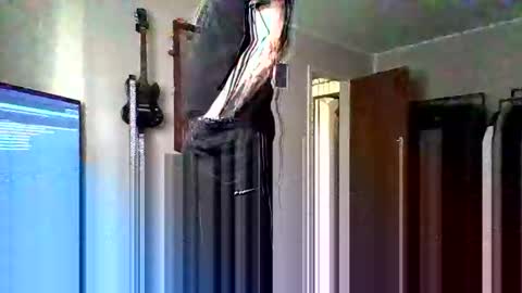 Snapshot of hotmale36xxx chatting on 02-25-25, 10:26 hotmale36xxx online show from 02-25-25, 10:26