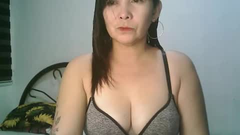 hotmamajen4u online show from 03-23-26, 12:20
