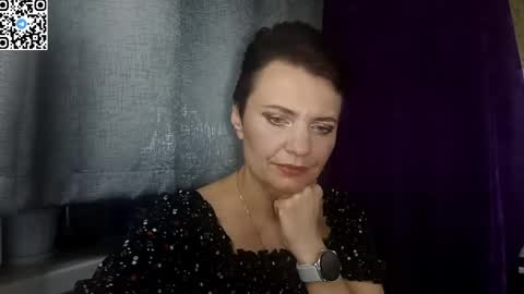 Snapshot of hotmamaqueen234 chatting on 05-16-26, 08:18 hotmamaqueen234 online show from 05-16-26, 08:18