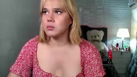 Snapshot of hotmaniacts chatting on 01-13-25, 08:26 HotTrannyCock online show from 01-13-25, 08:26