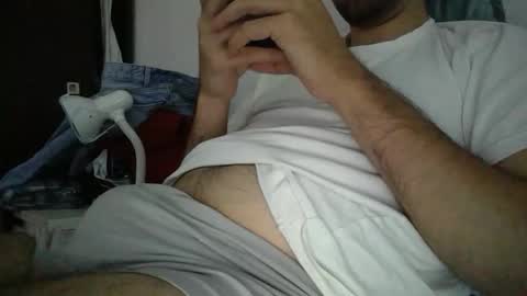 Snapshot of hotmenfire30 chatting on 05-21-26, 08:32 Ricardo online show from 05-21-26, 08:32