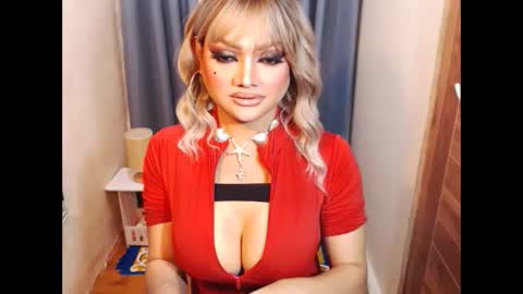 Snapshot of hotmistressmorgana chatting on 02-10-25, 05:58 morgana online show from 02-10-25, 05:58