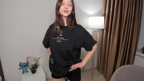 Cherry  online show from 03-25-26, 08:59