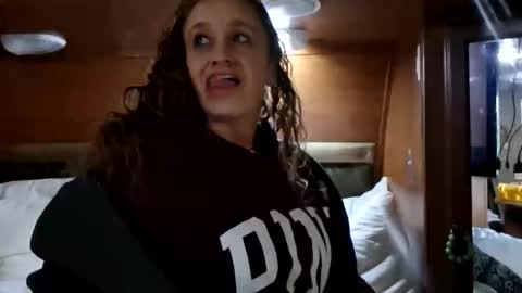 hotmom0610 online show from 03-28-26, 12:16