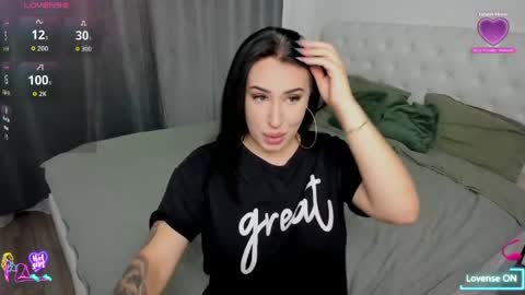 hotmorenaxxx online show from 05-23-26, 10:30