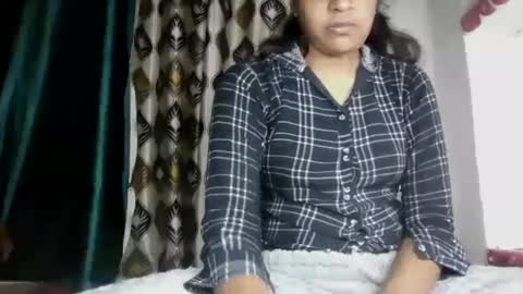 Snapshot of hotnsweetindian chatting on 01-10-25, 12:26 lola online show from 01-10-25, 12:26