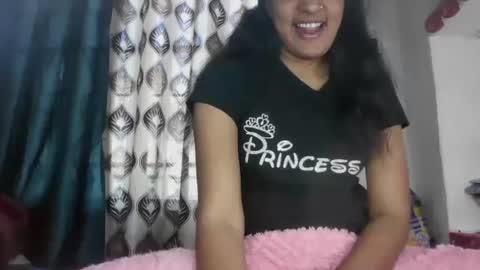 Snapshot of hotnsweetindian chatting on 02-02-25, 07:41 lola online show from 02-02-25, 07:41