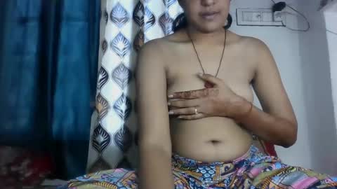 Snapshot of hotnsweetindian chatting on 10-06-25, 05:49 lola online show from 10-06-25, 05:49