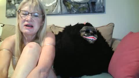 hotpepperose online show from 10-02-25, 12:50