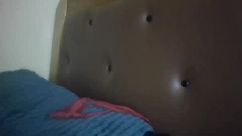 Snapshot of hotpussy712899 chatting on 06-27-26, 10:15 hotpussy online show from 06-27-26, 10:15
