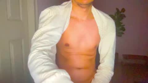 Snapshot of hotsexythighs chatting on 12-15-25, 06:23 Jack online show from 12-15-25, 06:23