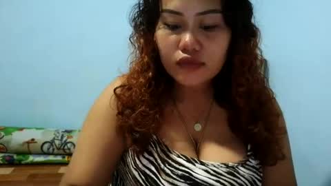 Snapshot of hotshane21 chatting on 08-06-26, 02:46 hotshane21 online show from 08-06-26, 02:46