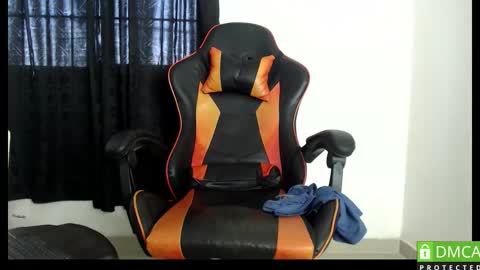 Snapshot of hotsteel420 chatting on 11-25-25, 09:59 hotsteel420 online show from 11-25-25, 09:59