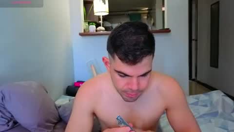 Snapshot of hotstud_999 chatting on 07-06-26, 03:58 Andres online show from 07-06-26, 03:58