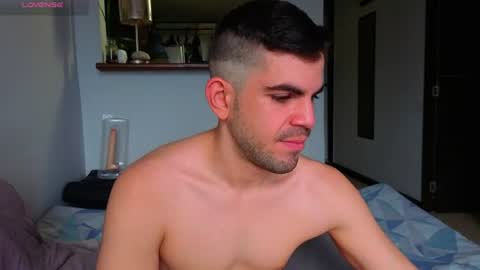 Snapshot of hotstud_999 chatting on 07-26-26, 11:00 Andres online show from 07-26-26, 11:00