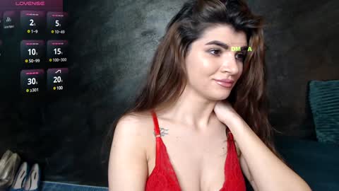 Celine online show from 12-28-24, 09:30