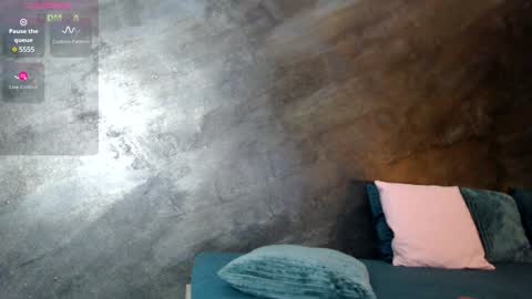 Celine online show from 01-05-25, 09:57