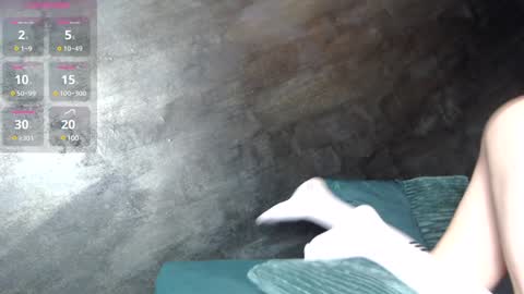 Celine online show from 01-19-25, 06:43