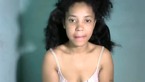 Snapshot of hott_beauty chatting on 07-26-26, 05:04 MULAN online show from 07-26-26, 05:04
