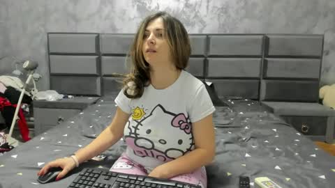 hottalicia2 online show from 01-12-25, 11:47