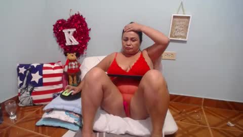 victorya karolyna online show from 12-31-24, 11:17