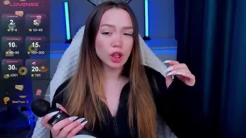 hello Im Eva online show from 01-17-26, 06:33