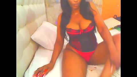 Snapshot of hottesa2019 chatting on 04-24-26, 10:50 THEONE online show from 04-24-26, 10:50