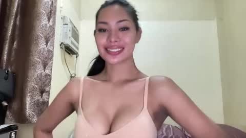 katarina online show from 11-22-25, 04:22