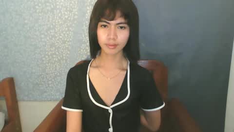 hottestdella69 online show from 10-29-25, 03:47